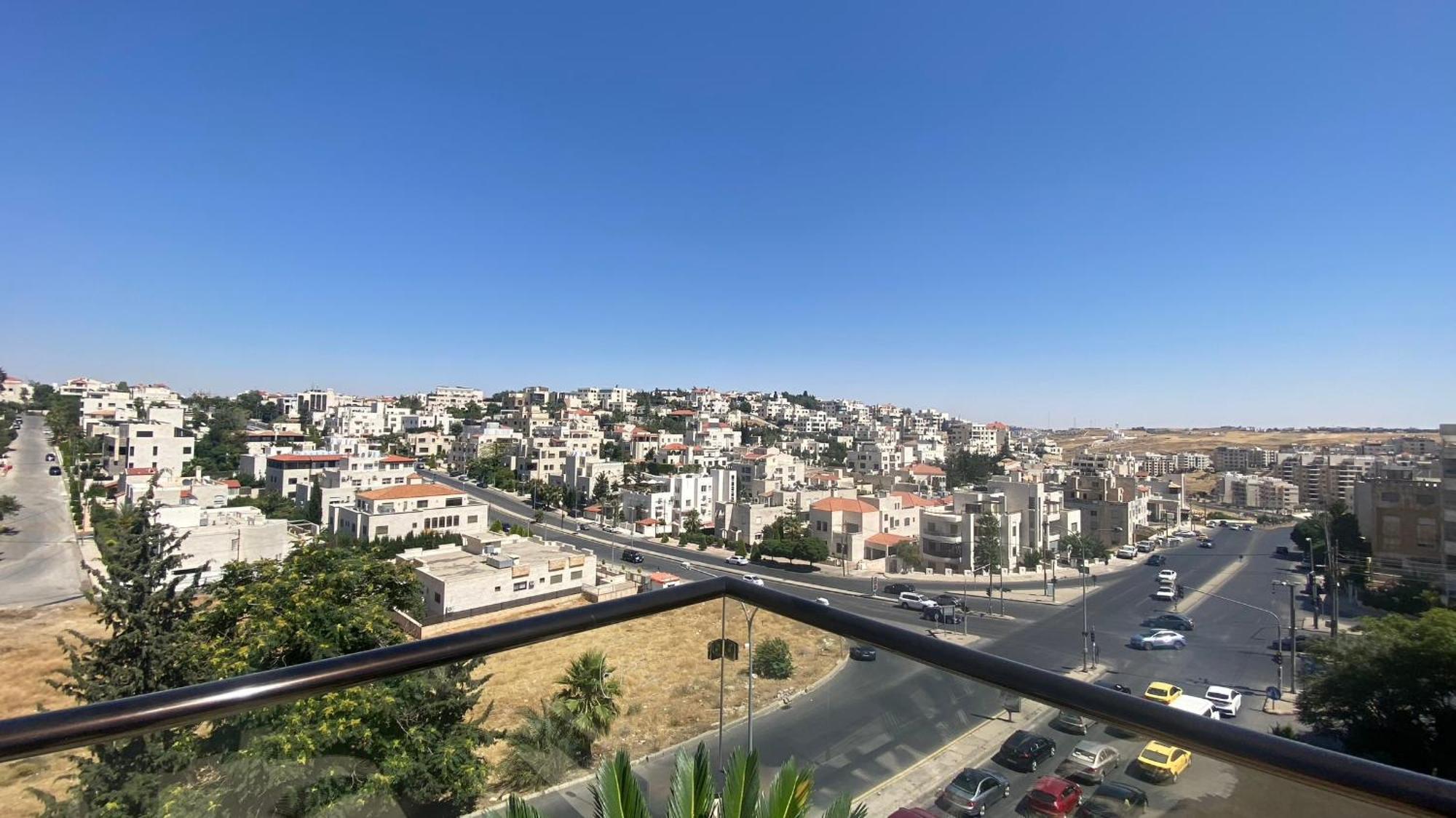 Dair Ghbar Apartment Amman Room photo