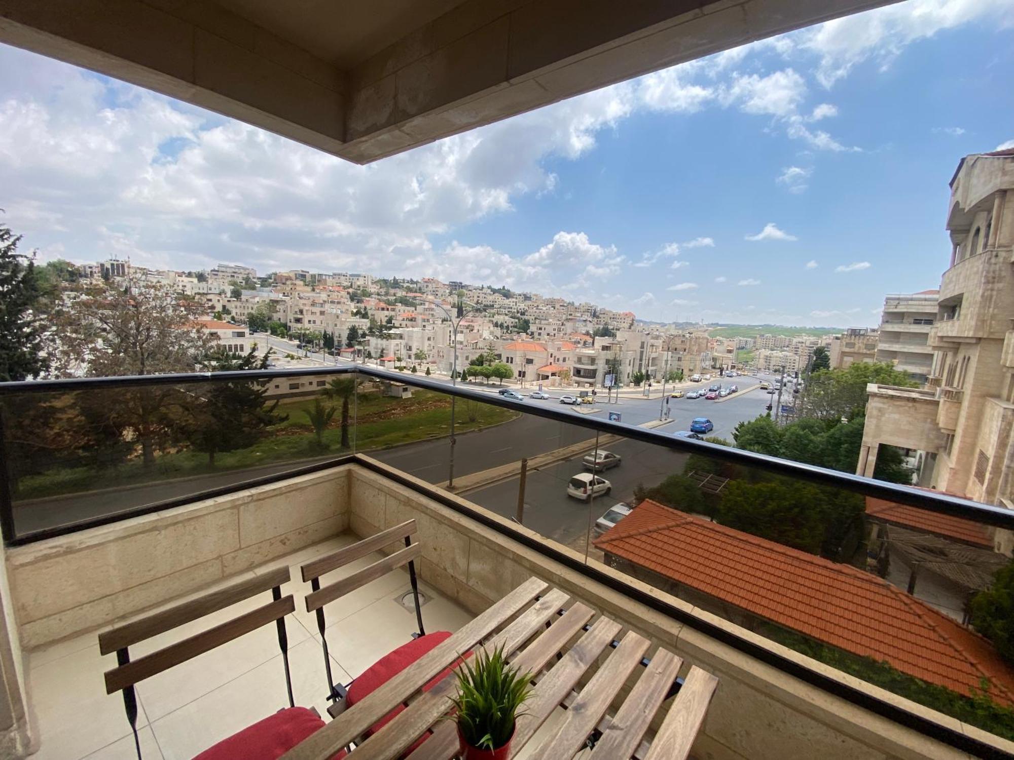 Dair Ghbar Apartment Amman Room photo